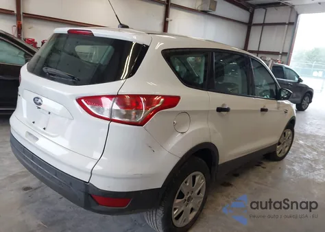 2015 Ford Escape S из США, поврежденный, VIN 1FMCU0F74FUC65961